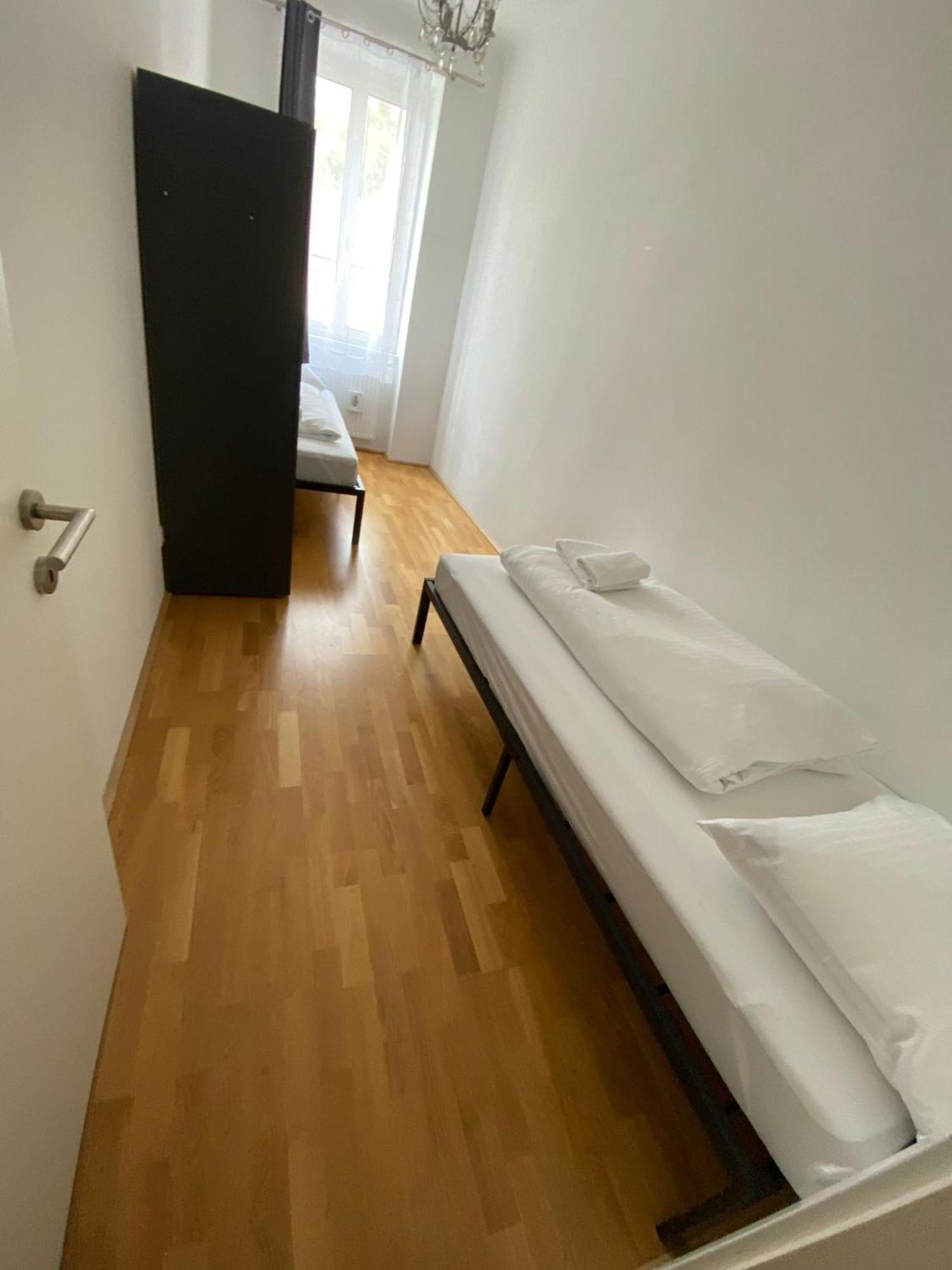 Floridsdorfer Apartment - Free Highspeed-Internet Viena Exterior foto